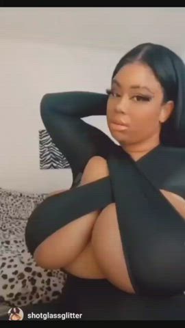 Boobs Huge Tits TikTok Tits clip