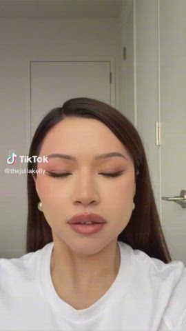 tik tok