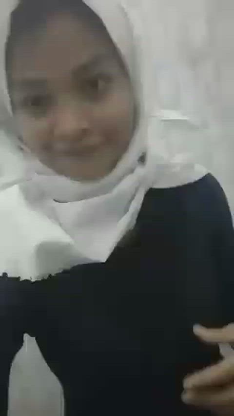 amateur asian hijab indo indonesian malaysian stripping clip