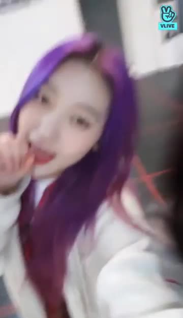 190210 [이달의 소녀] 오빛 얼굴 볼래 LOONA VLIVE 8