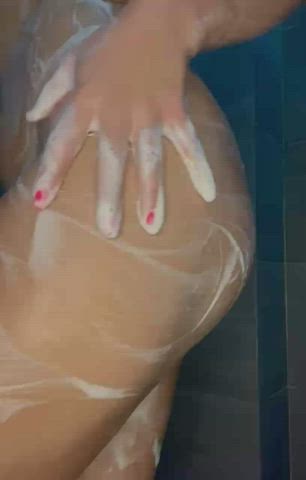 legs shower soapy clip