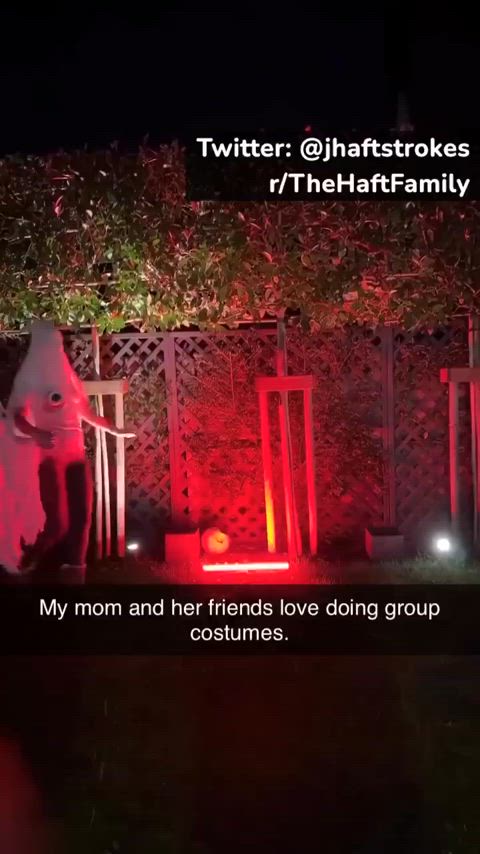 Mom & her friends had a group halloween costume idea!