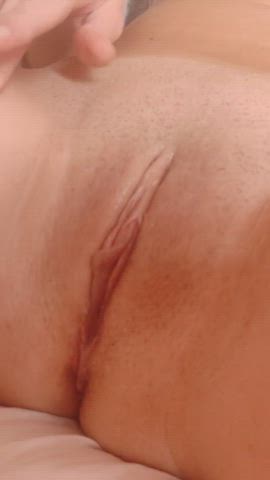 Amateur Close Up Masturbating Orgasm Squirting clip