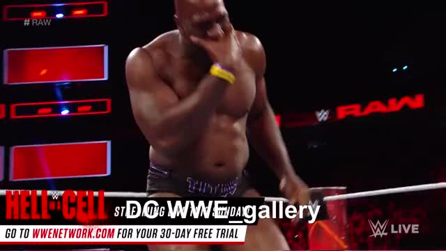 Titus O'Neil vs. Elias: Raw, Oct. 2, 2017