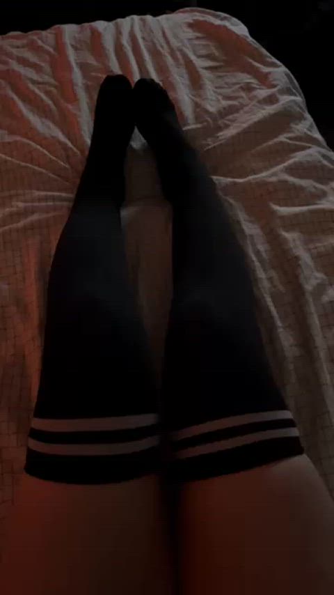 feet feet fetish knee high socks petite school schoolgirl socks softcore clip