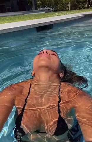 big tits bikini boobs clip