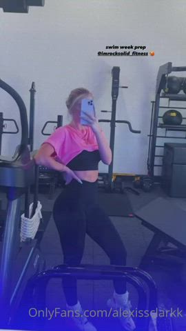 Blonde Gym Leggings clip