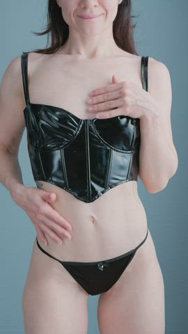 This latex top suits me