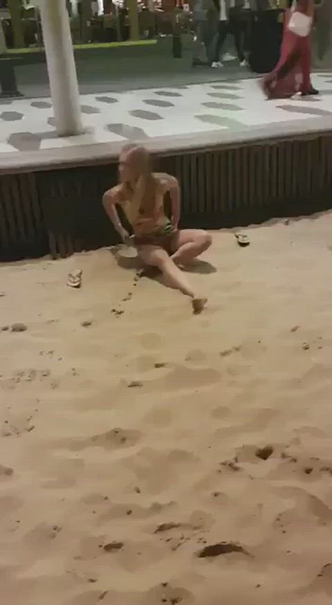 babe blonde masturbating public real teen tiktok trashy trashy boners r/caughtpublic