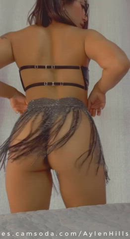 amateur ass bouncing camsoda camgirl colombian latina tease teasing clip