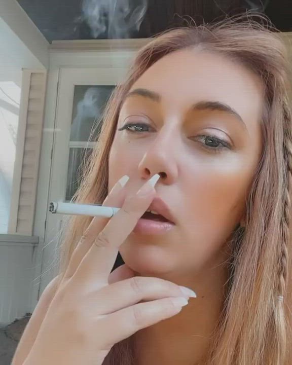 Sexy Asian Smoker