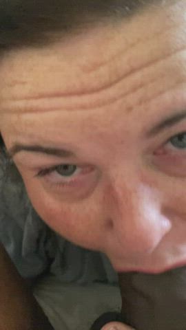 amateur bbc big dick blowjob freckles milf clip