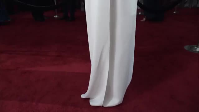 Karlie Kloss clip