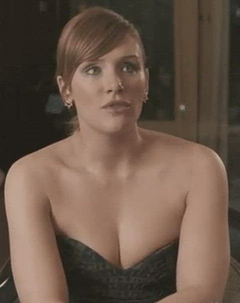 bryce dallas howard censored redhead clip