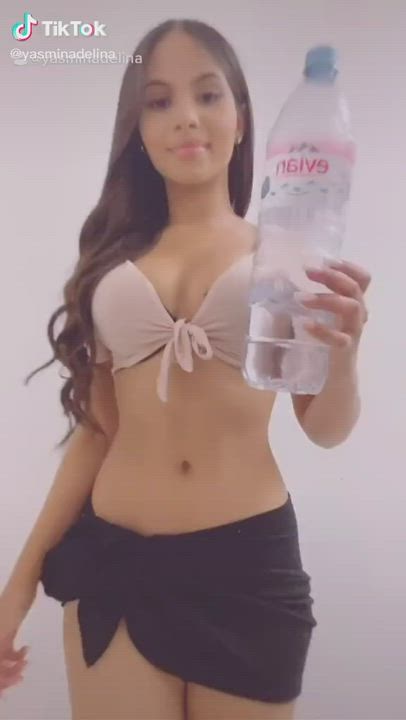 Ass Big Ass British Curvy Latina Teen TikTok clip