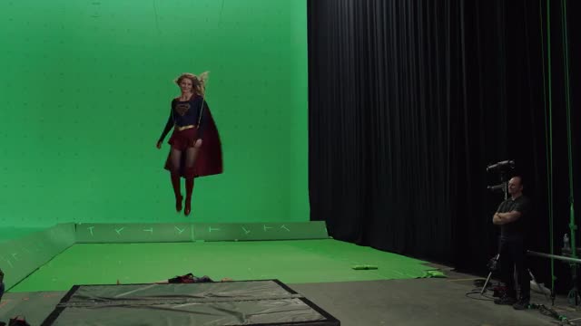 Exclusive 'Supergirl' season 4 gag reel