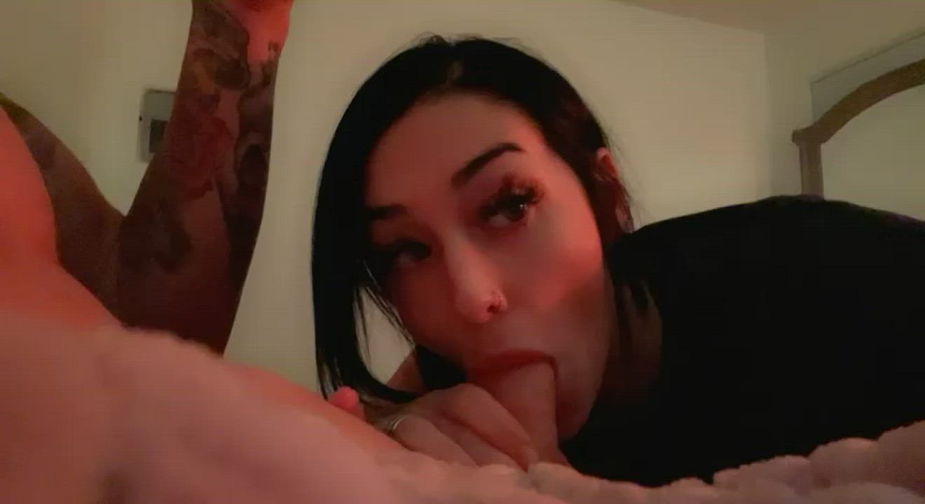 Love when she makes eye contact while sucking my cock.