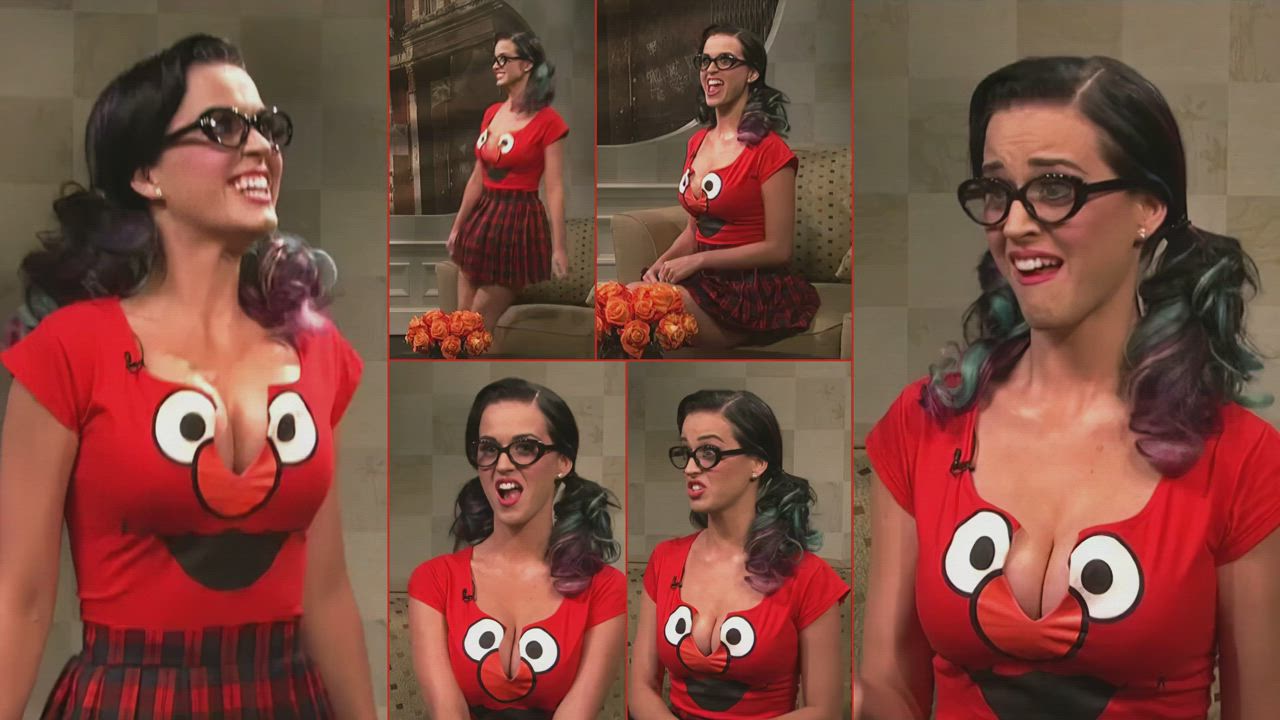 Cleavage Katy Perry clip