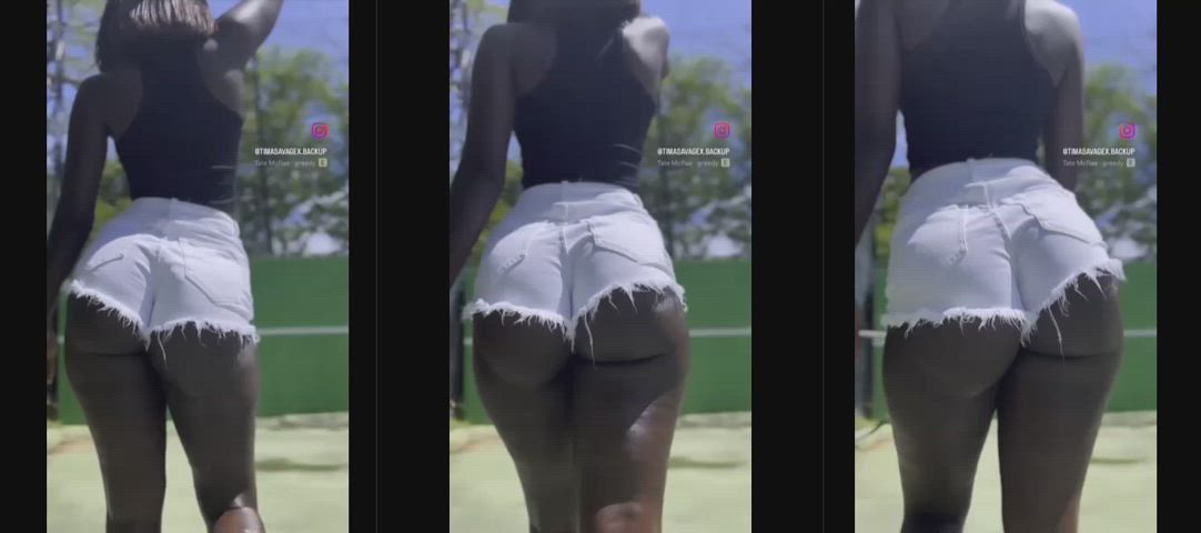 bubble butt ebony gap jean shorts non-nude split screen porn thigh gap clip