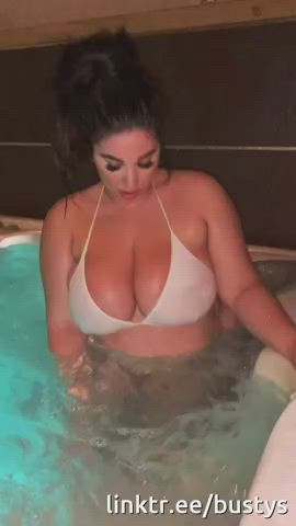 BBW Big Tits Bikini clip