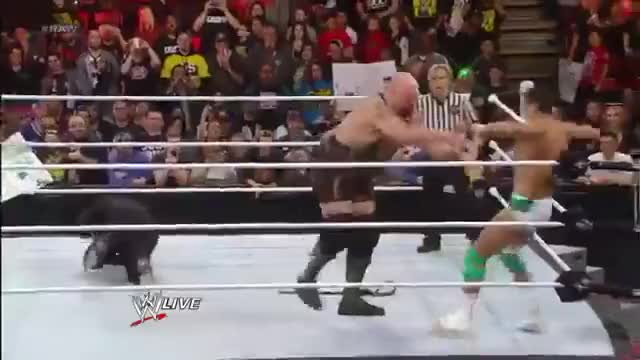 Big Show Destroys Ricardo Rodriquez & Knocks Out Alberto Del Rio WWE Raw January