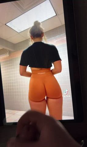 Came all over my personal trainer Olivia and her fat ass