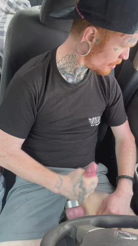 [33] Rubbed one out in the car