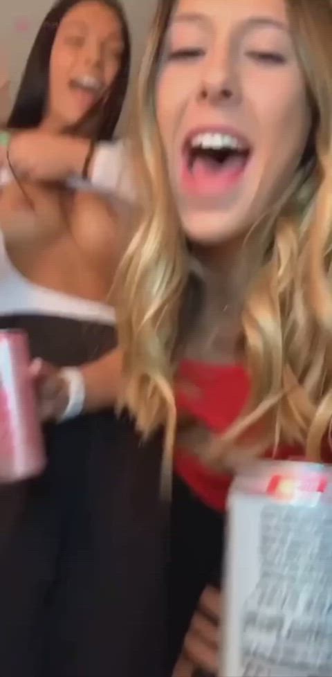 flashing party teen clip