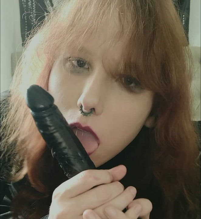 Would you fuck my throat like this? I want my makeup ruined even harder 🥰🥰⛓️🖤