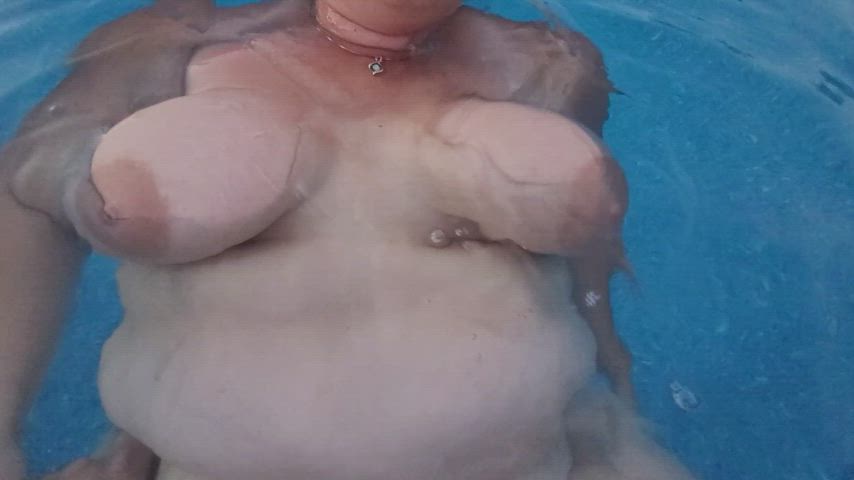 big tits fuck machine outdoor pool public swimming pool tits clip