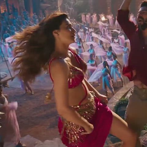 bollywood boobs cleavage dancing indian shaking tits clip