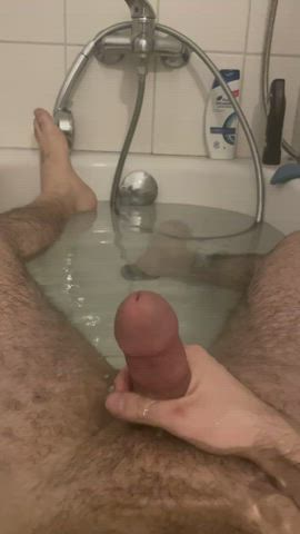 bathroom bathtub male masturbation solo clip
