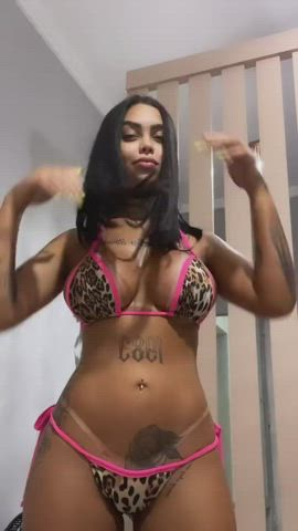 Ass Big Tits Dancing clip