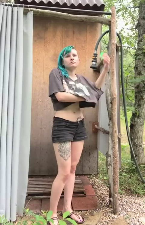 amateur brunette cute naked outdoor petite shower solo teen wet clip