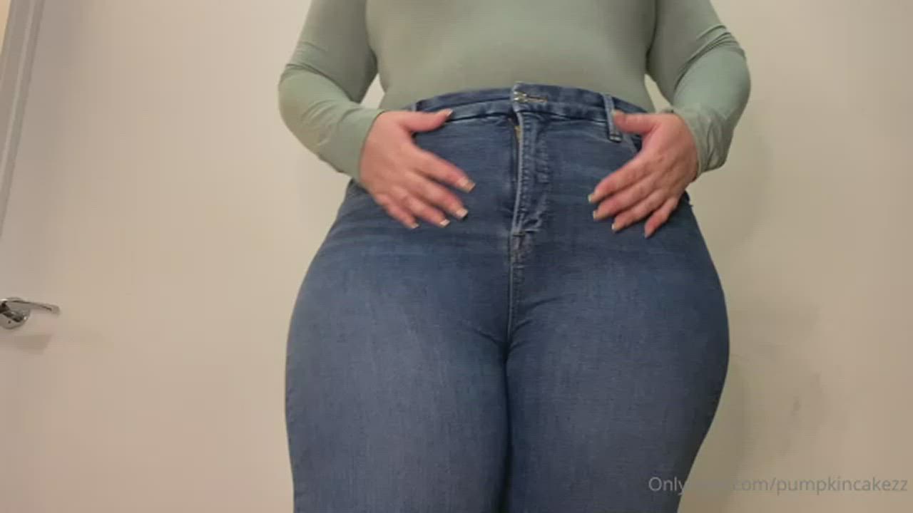 Big Ass Bubble Butt Jeans clip