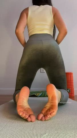 Ass Spread Big Ass Leggings Soles clip