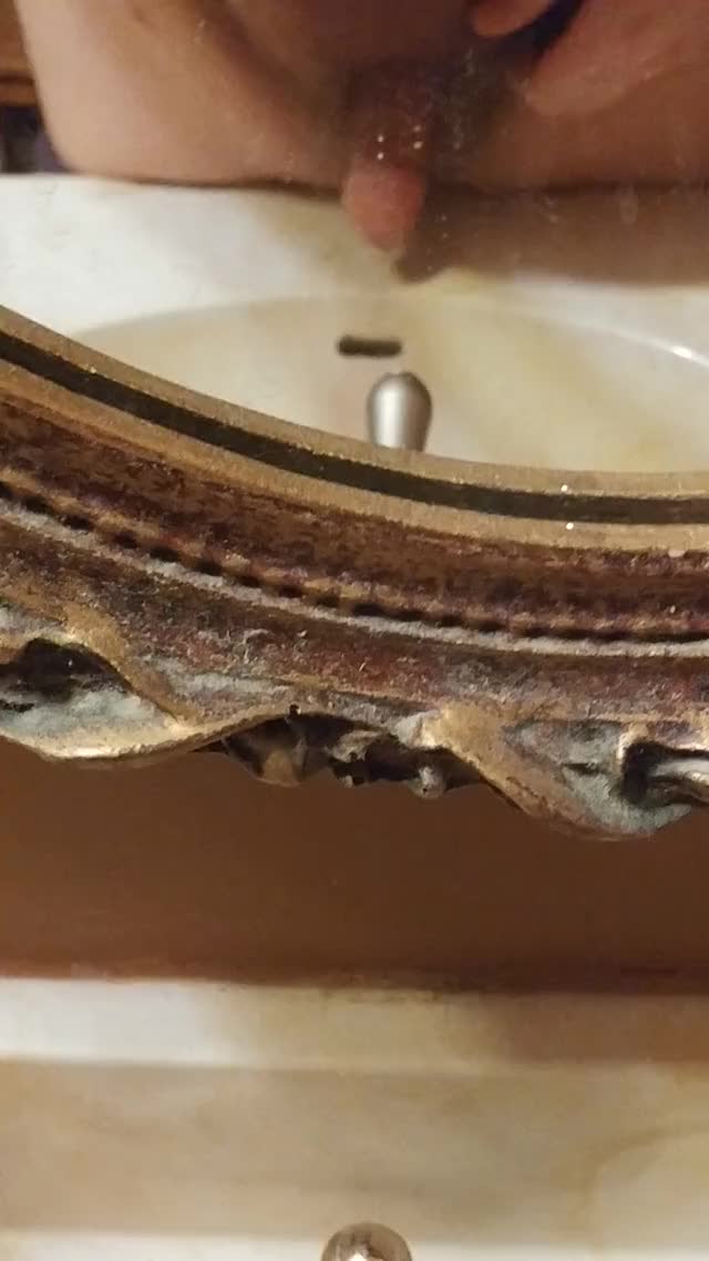 [M]y second pee video in a sink (longer)