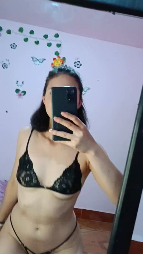 Starting to think my tiny boobs are cute. (f)