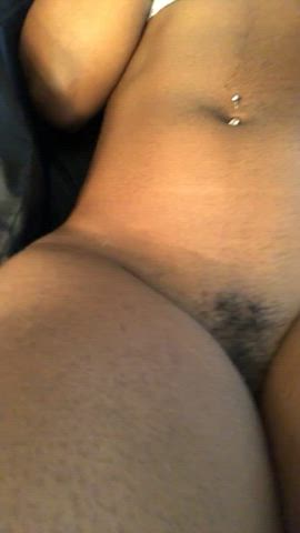 Dripping Ebony Shaved Pussy Squirting clip
