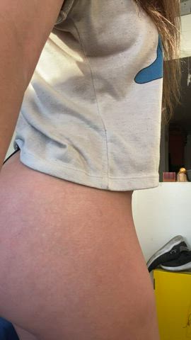 You're put this ass in front of you... you take pussy or ass?