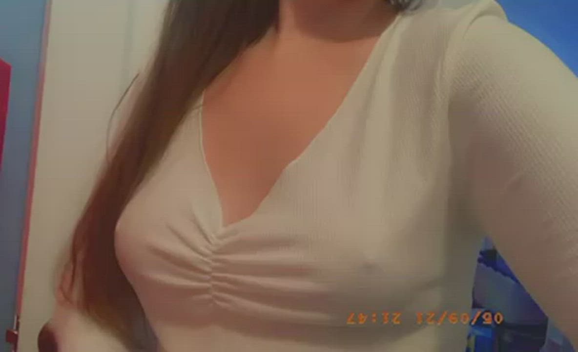 Brunette Fake Tits Flashing clip