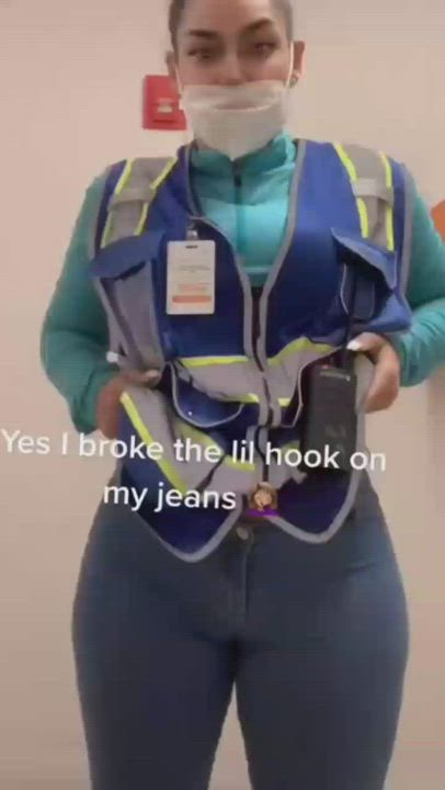 Booty Jeans Latina clip