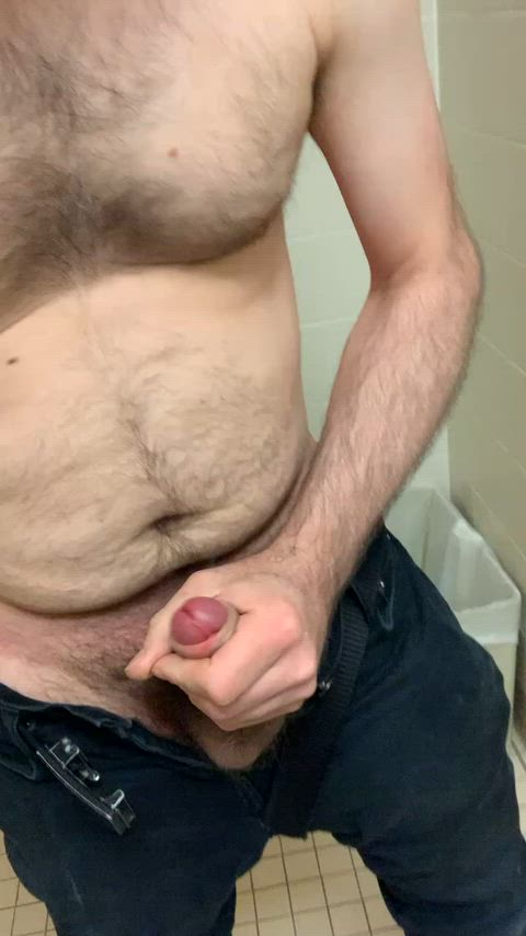 Daddy gets horny at work [45]