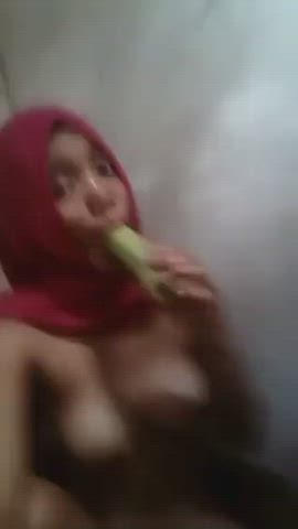 cucumber hijab indonesian masturbating toilet clip