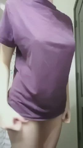 shaved pussy small tits teen turkish clip