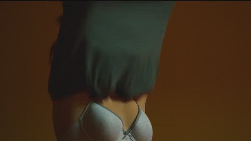 daughter uma thurman underwear clip