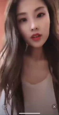 Asian Cute Nipslip Sideboob clip