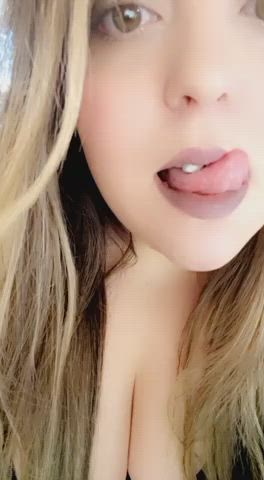 licking lips lipstick thick tongue fetish clip