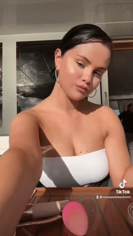 boobs celebrity selena gomez sex clip