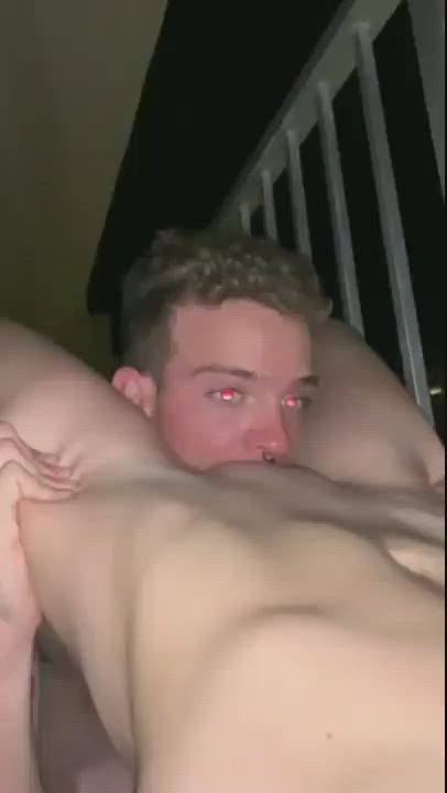 Twink eats his gf out - female POV